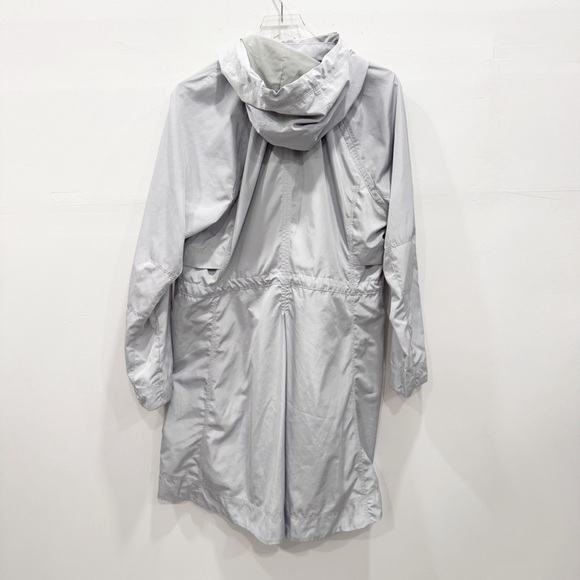 Athleta Rain Drop Jacket Silver Light Gray Lightweight Longline Large - Picture 3 of 14